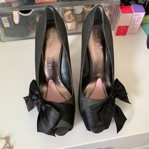 Size 10 Paris Hilton heels